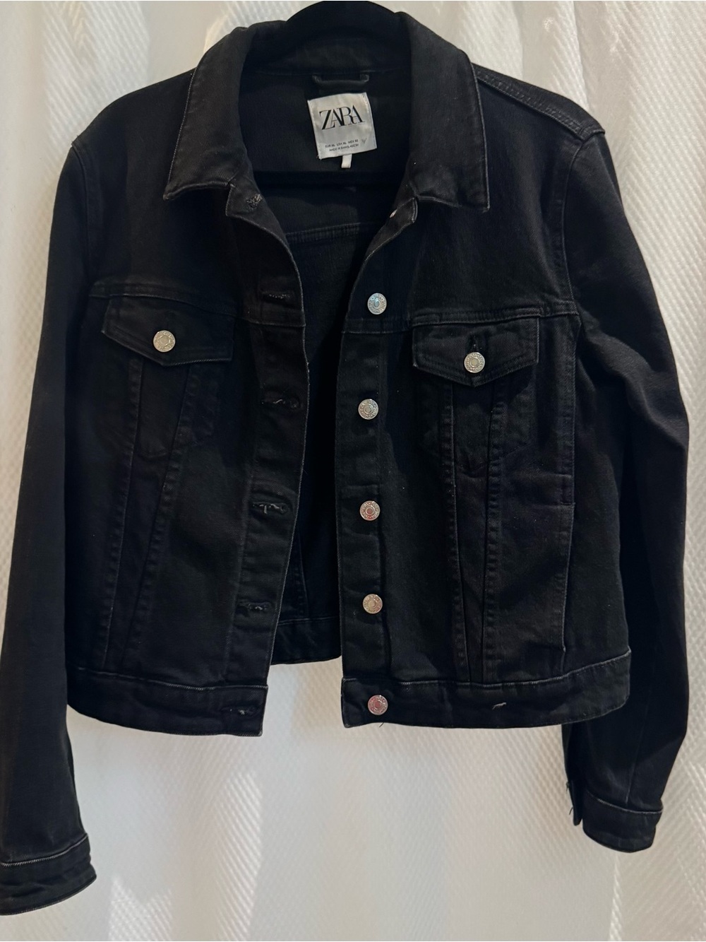Zara Black Denim Trucker Jacket with Silver Buttons